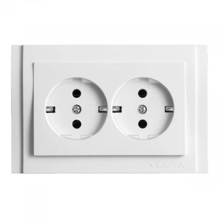 Розетка двойная 2P+E Vesta-Electric Verona белый F00050201BEL